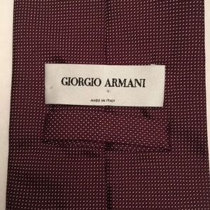 Giorgio Armani, 100% silk tie. Brand new wo tag
